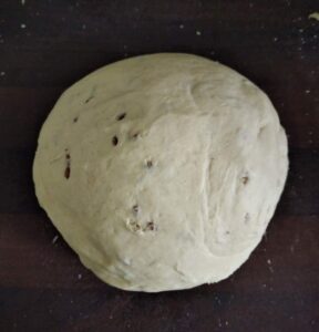 Domowy chleb pszenno-żytni