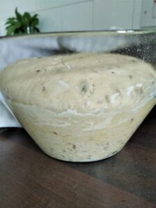 Domowy chleb pszenno-żytni