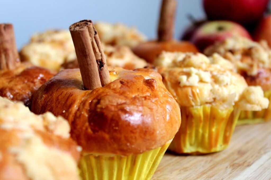 Drożdżowe jabłuszka