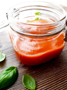 Przecier pomidorowy - jak zrobić w domu krok po korku