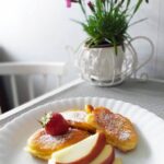 Racuchy na śmietanie i mleku (racuchy śmietankowe)