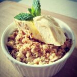 Brzoskwiniowe crumble