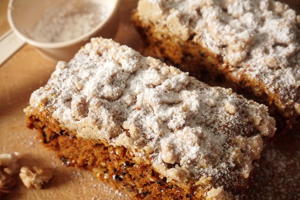 Ciasto dyniowe z kruszonką i orzechami