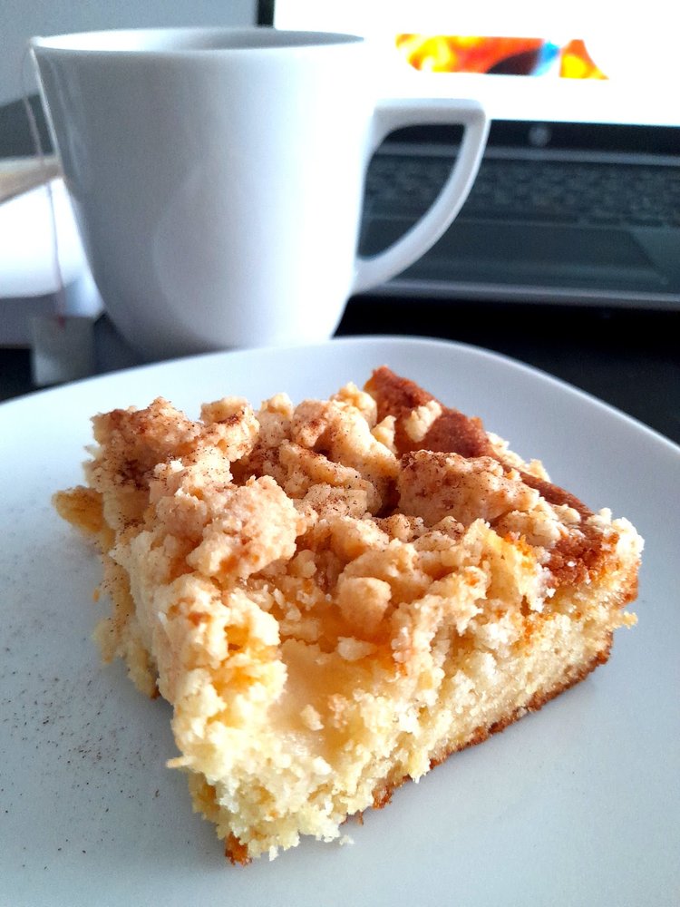 Ciasto z ananasem i kokosową kruszonką