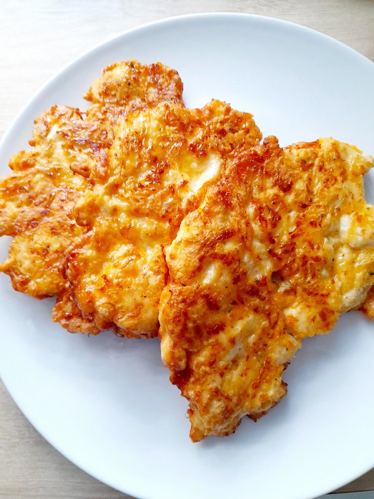 Kotlety z kurczakiem, serem i majonezem