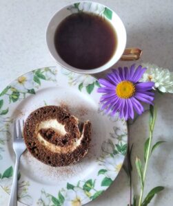 Rolada dyniowa z cynamonem i goździkami 