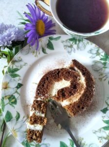 Rolada dyniowa z cynamonem i goździkami 