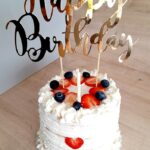 Tort truskawkowo - śmietankowy