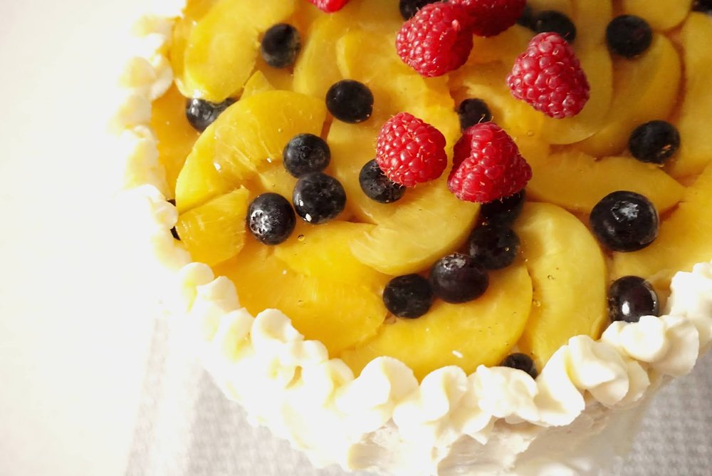 Tort z kremem śmietankowym i mascarpone