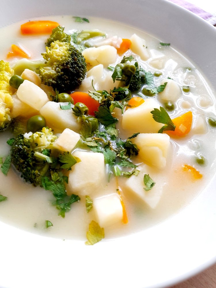 Zupa jarzynowa z ryżem