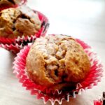 Muffiny śniadaniowe z bananami i płatkami owsianymi