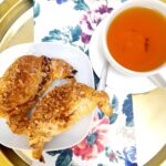 Rogaliki orzechowe z ciasta francuskiego