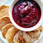 Sos z owoców leśnych