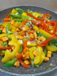 Szybkie danie z warzywami i kurczakiem