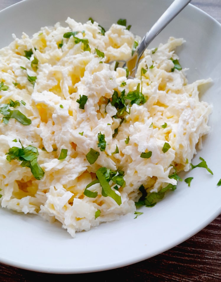 Surówka z selera i jabłka