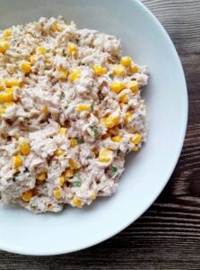 Sałatka z tuńczykiem i ryżem